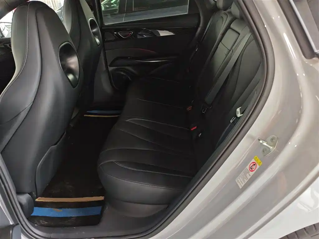BYD Seal 2025 — фото 17