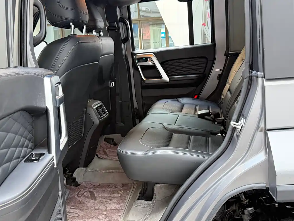 BAIC BJ40 2022 — фото 10