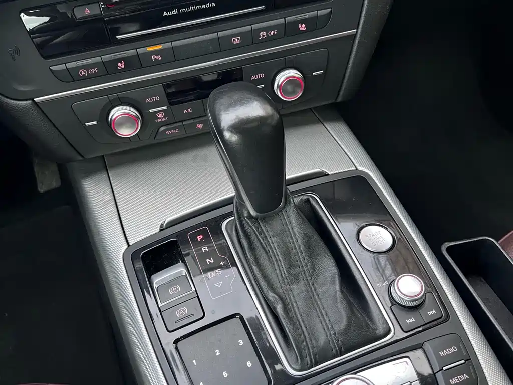 Audi A6L 2016 — фото 10