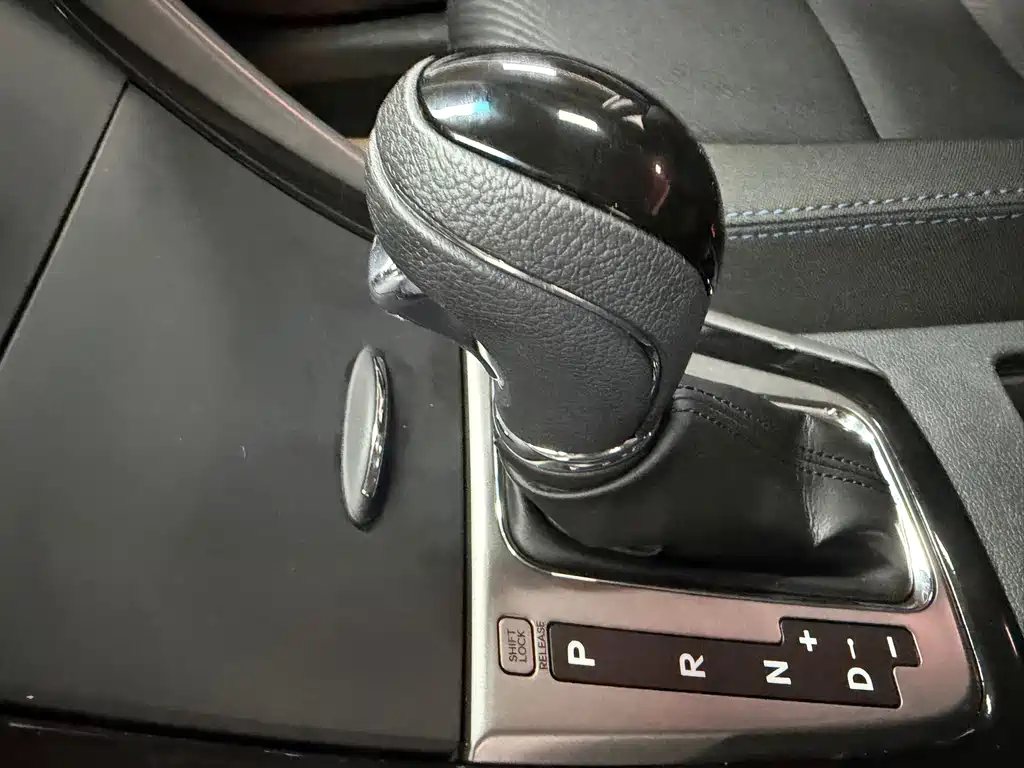Hyundai Elantra 2013 — фото 11