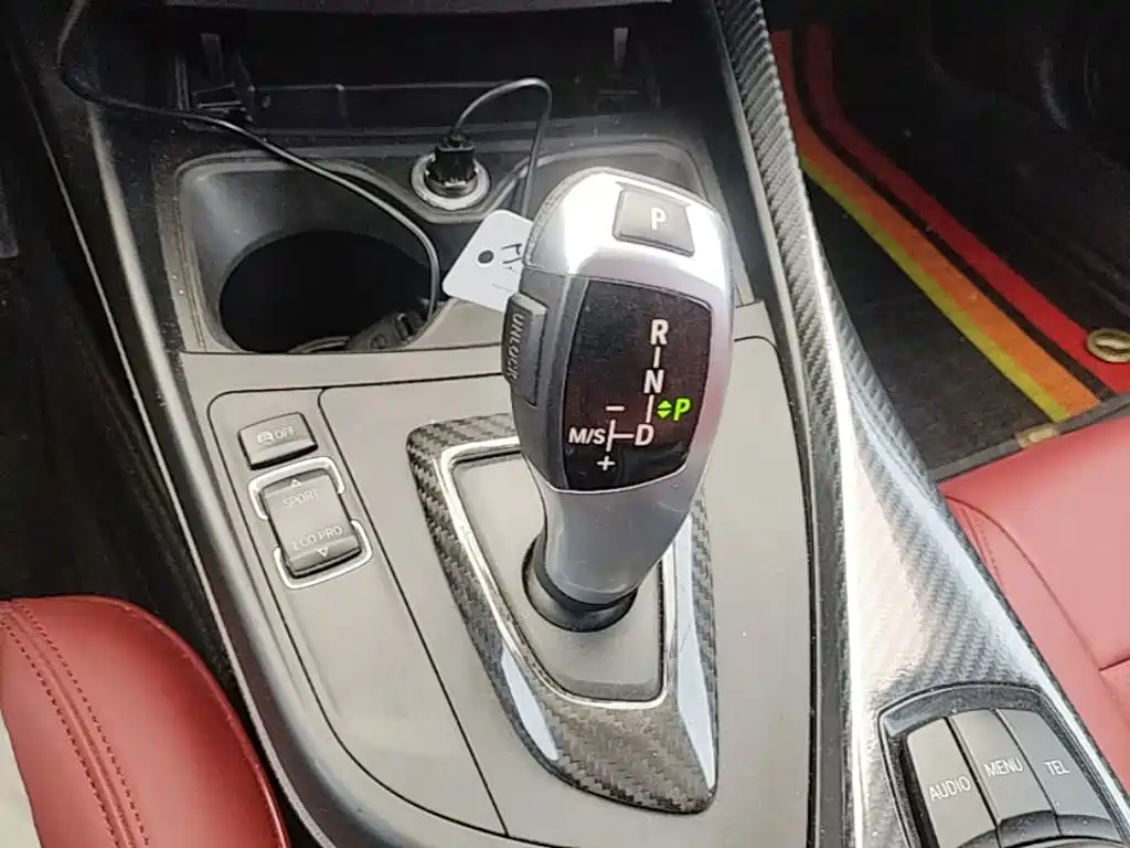 BMW 1 Series 2015 — фото 14