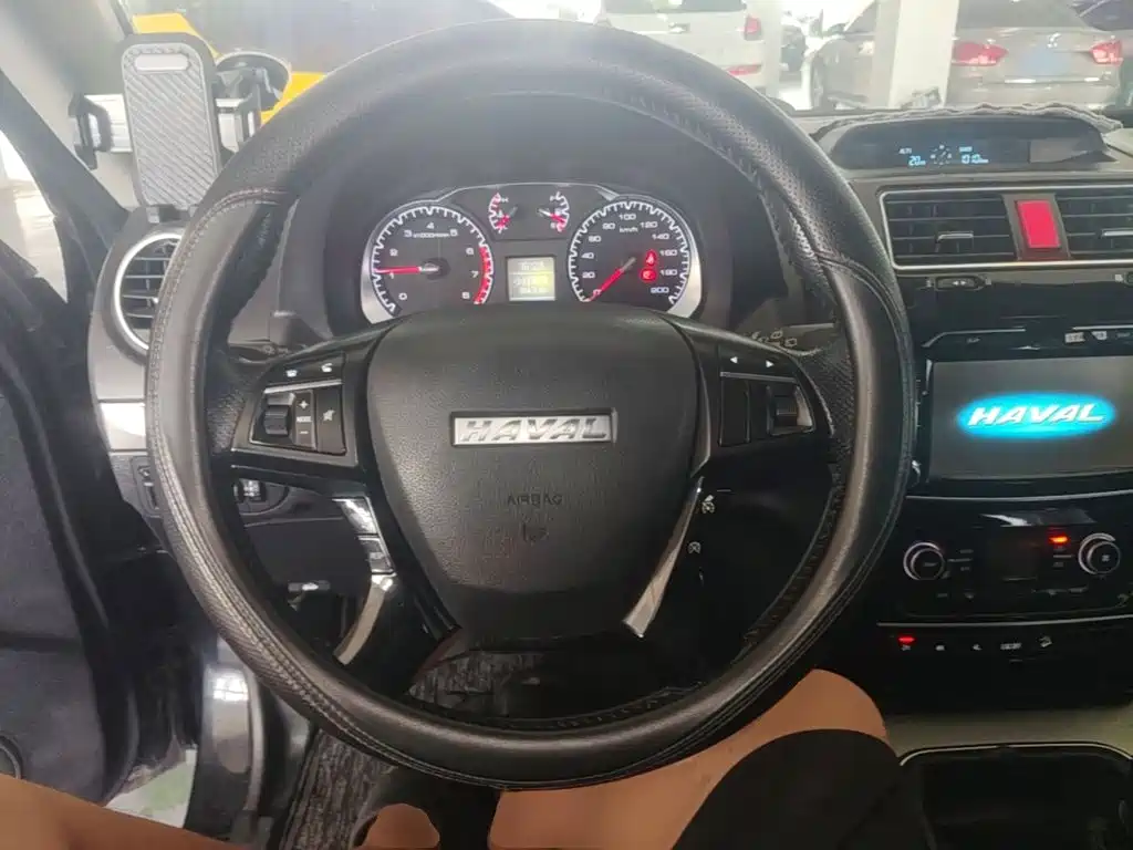 Haval H5 Classic 2016 — фото 11