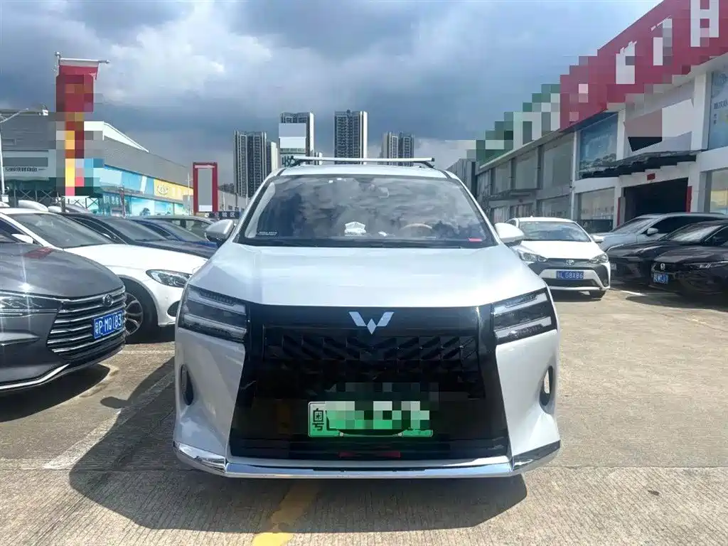 Wuling Starlight 730 EV 2025 — фото 2