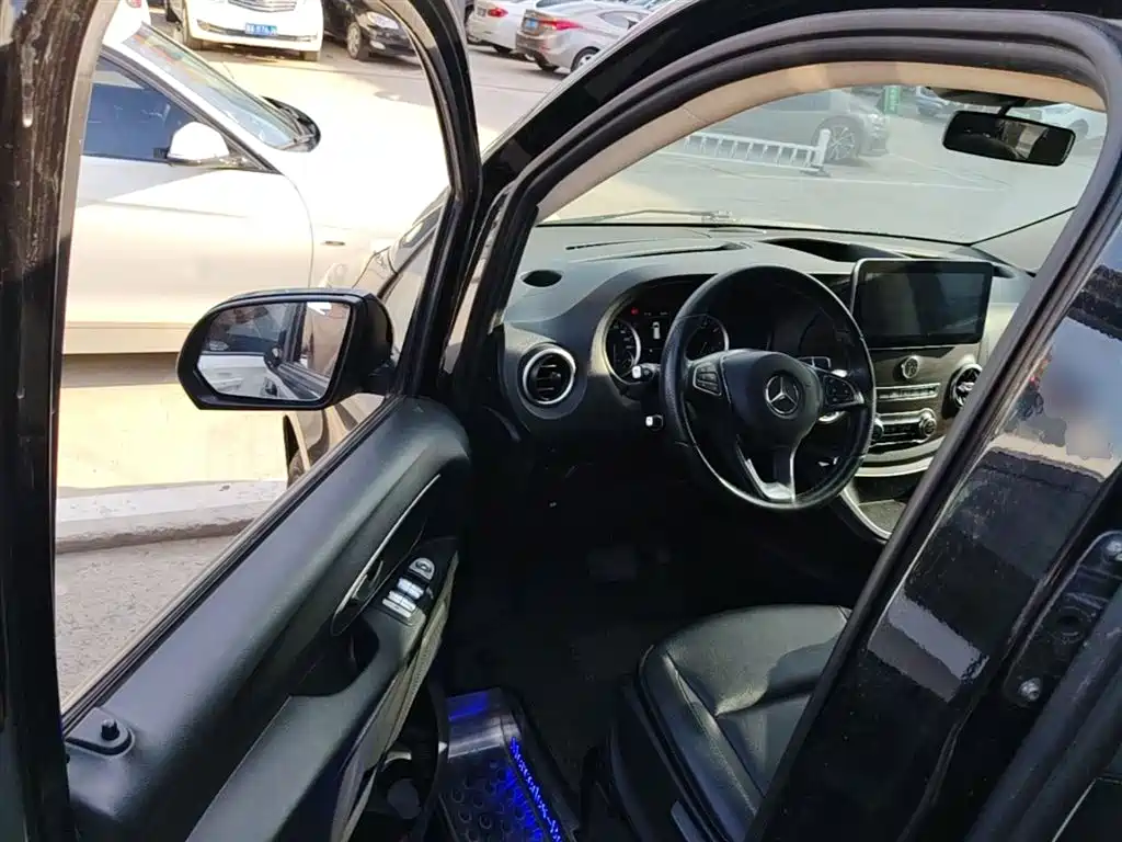 Mercedes-Benz Vito 2020 — фото 16