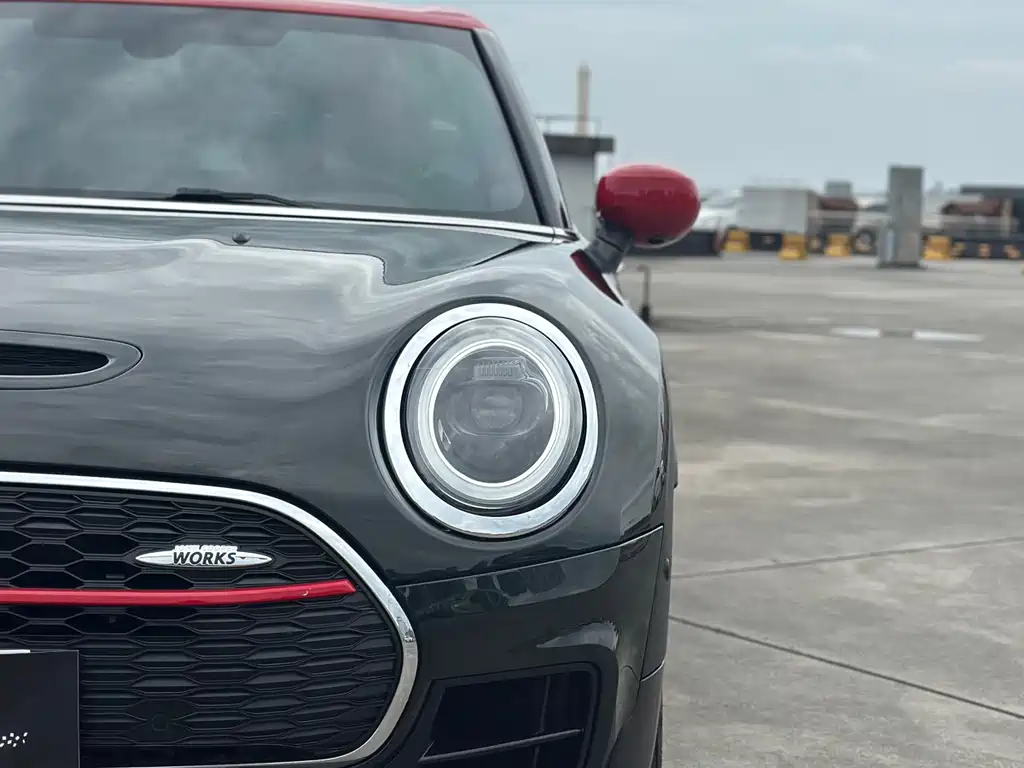 MINI JCW Clubman 2021 — фото 11