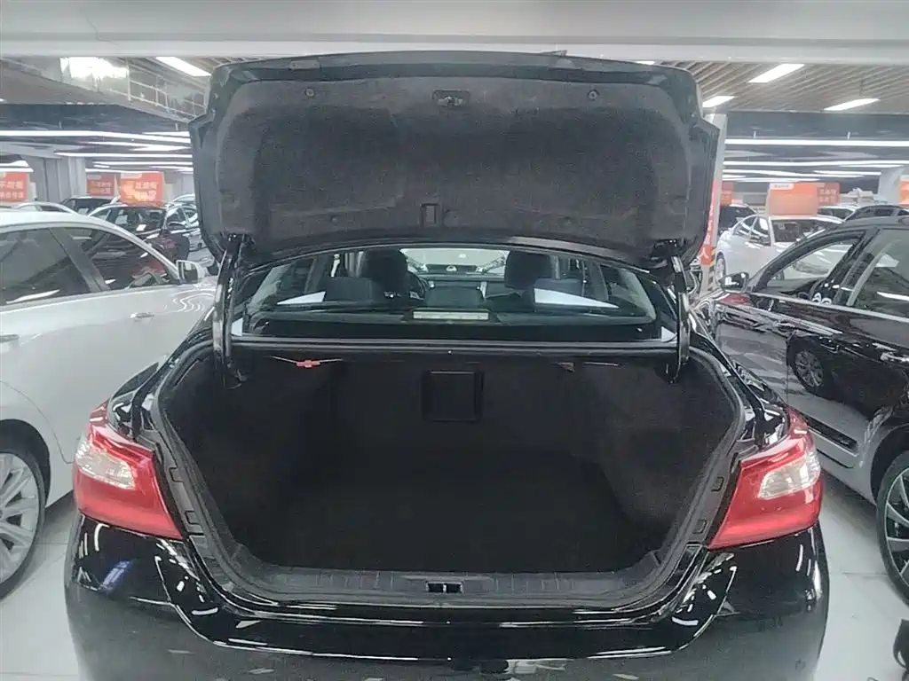 Nissan Teana 2017 — фото 19