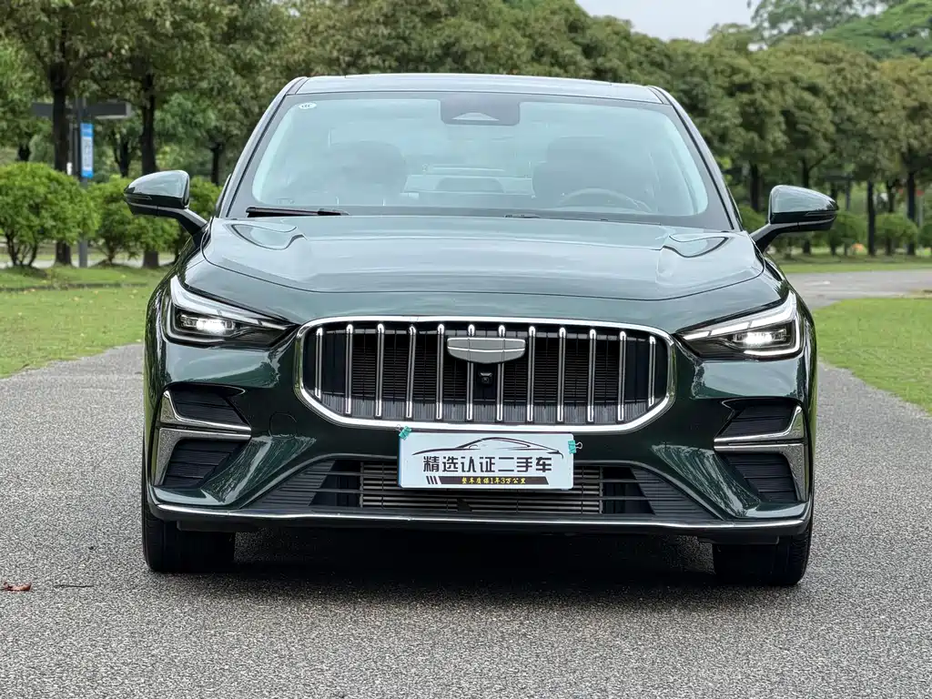 Geely Emgrand 2025