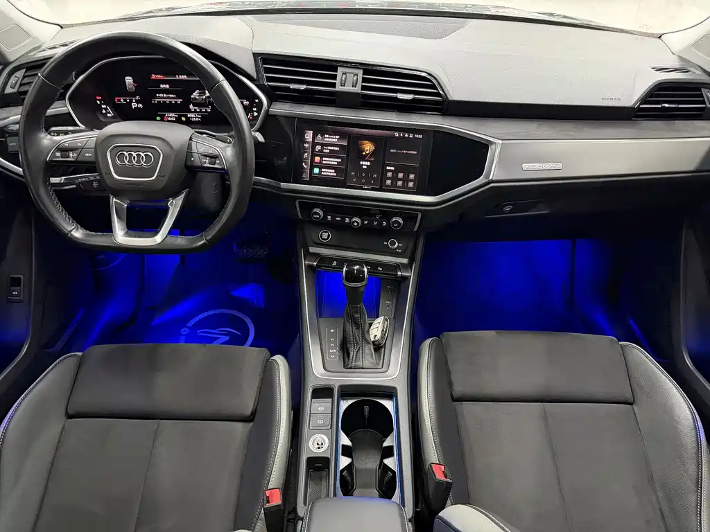Audi Q3 2022 — фото 10