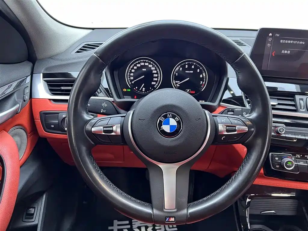 BMW X2 2021 — фото 15