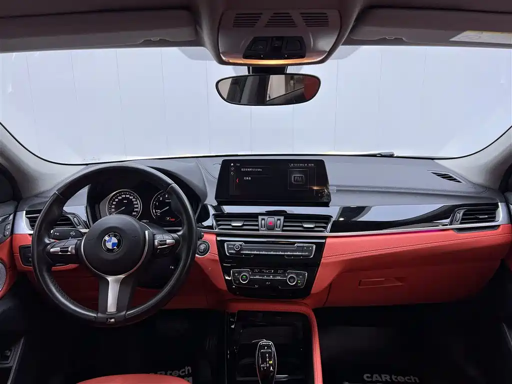 BMW X2 2021 — фото 14