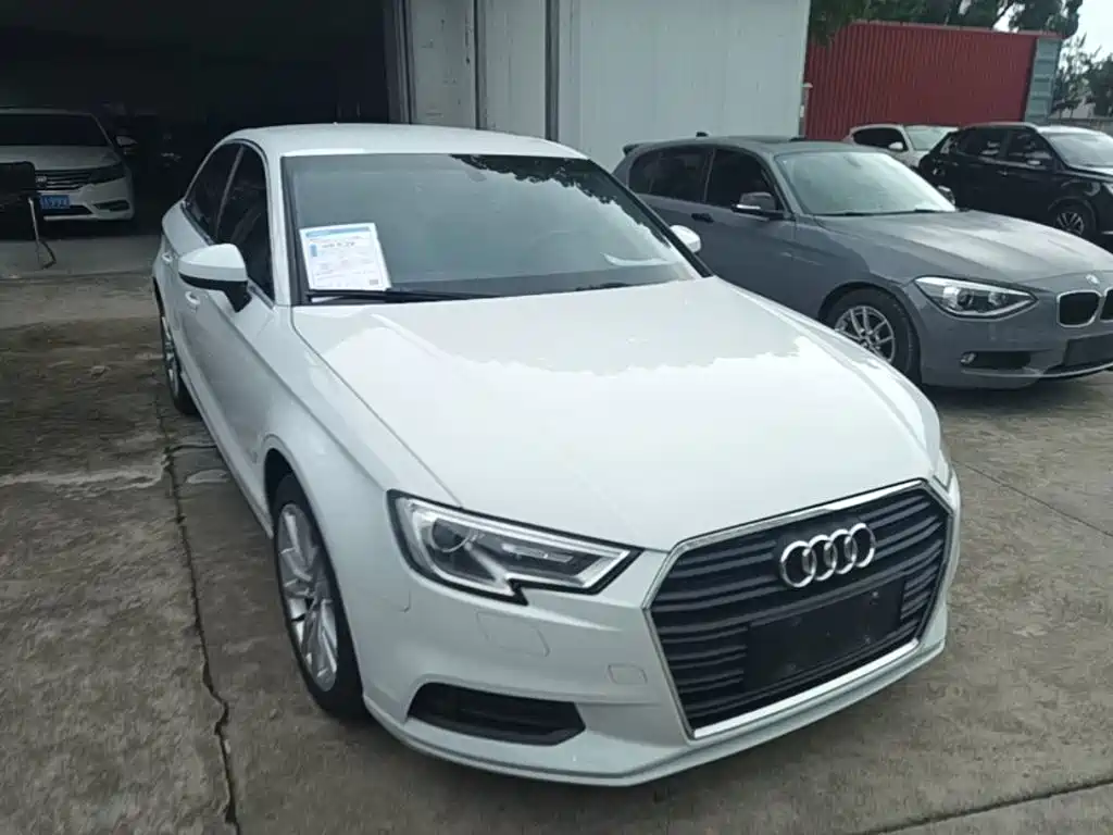 Audi A3 2017 — фото 4