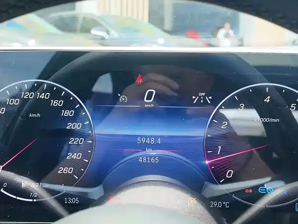 Mercedes-Benz C-Class 2022