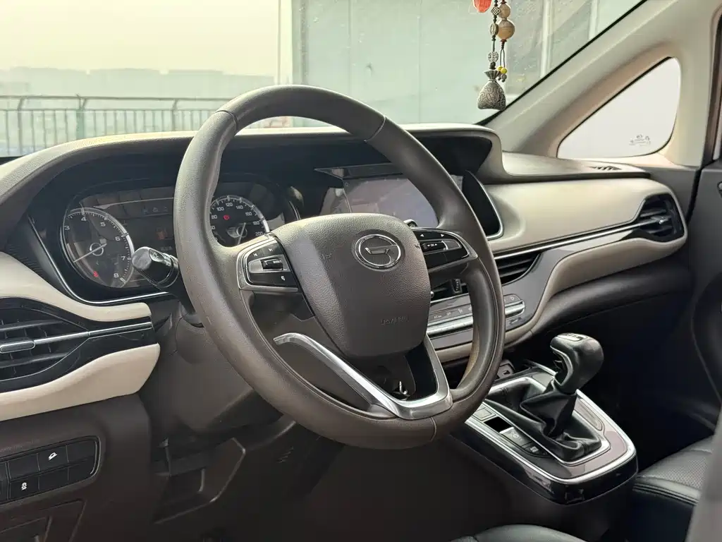 GAC Motor Trumpchi M6 2019 — фото 9