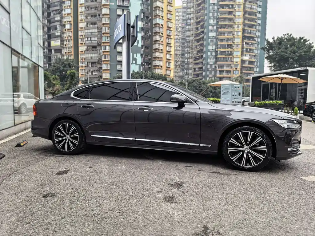 Volvo S90 2023 — фото 4