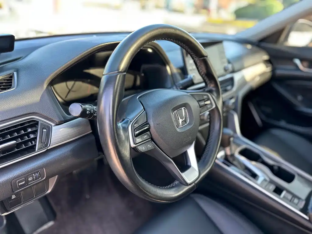 Honda Accord 2021 — фото 14