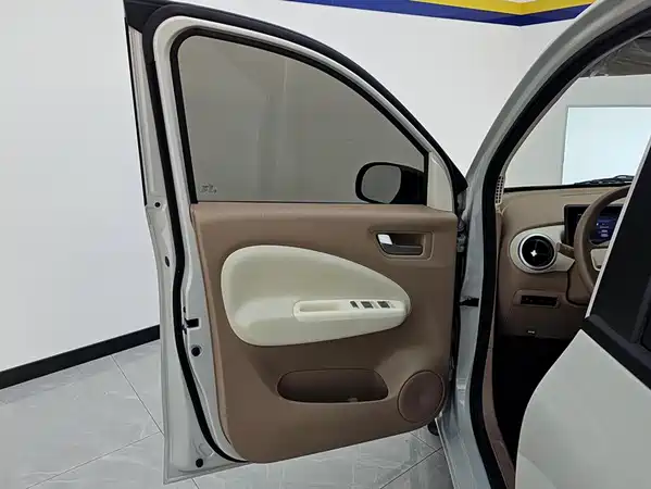 Wuling Hongguang MINIEV 2025