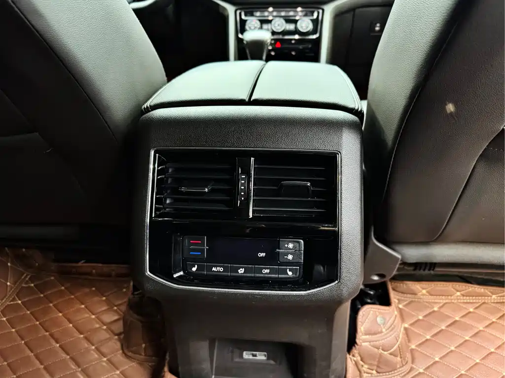 Volkswagen Teramont 2017 — фото 19