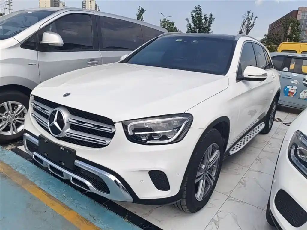 Mercedes-Benz GLC 2021 — фото 1