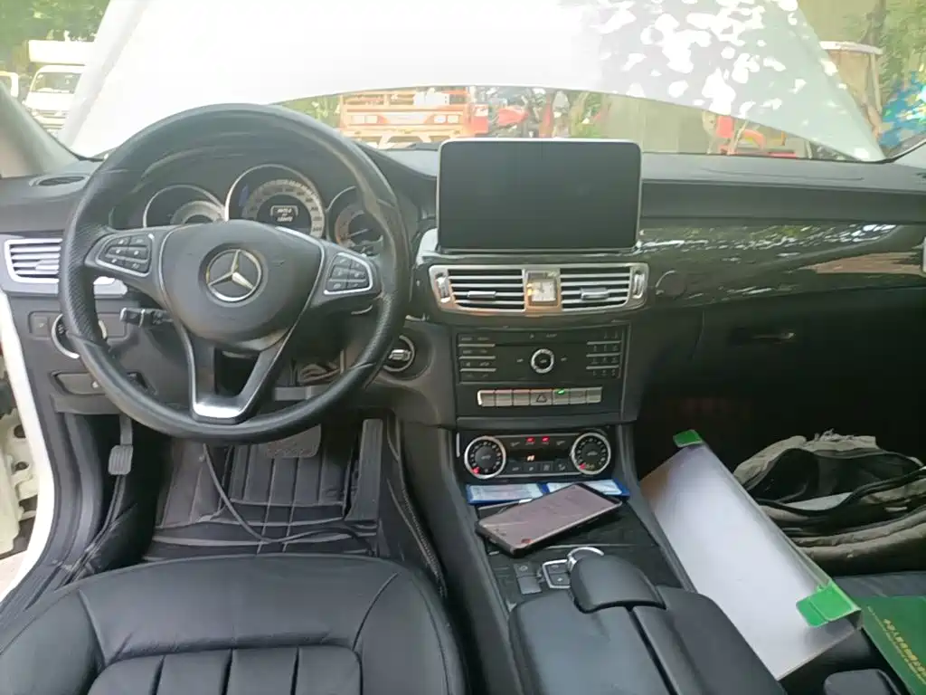 Mercedes-Benz CLS 2015