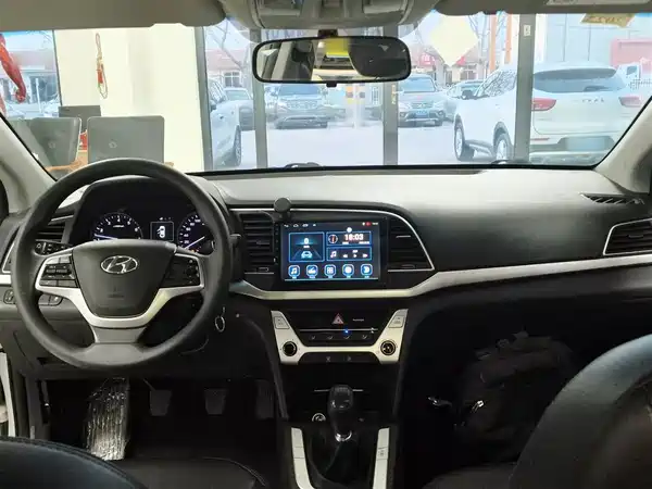 Hyundai Celesta 2016
