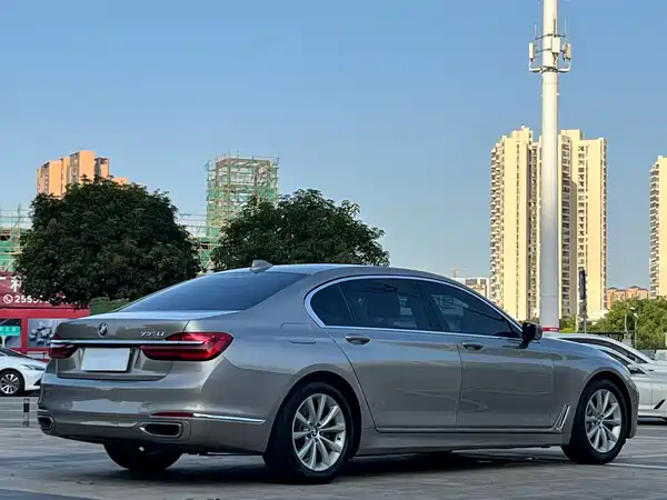 BMW 7 Series 2016