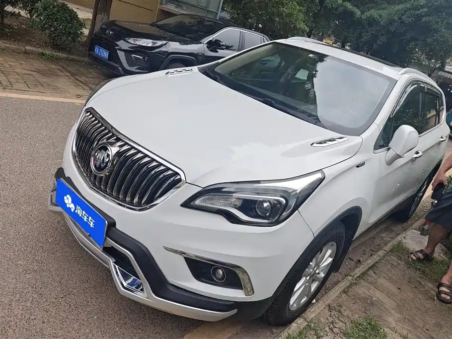 Buick Envision Plus 2016 — фото 1