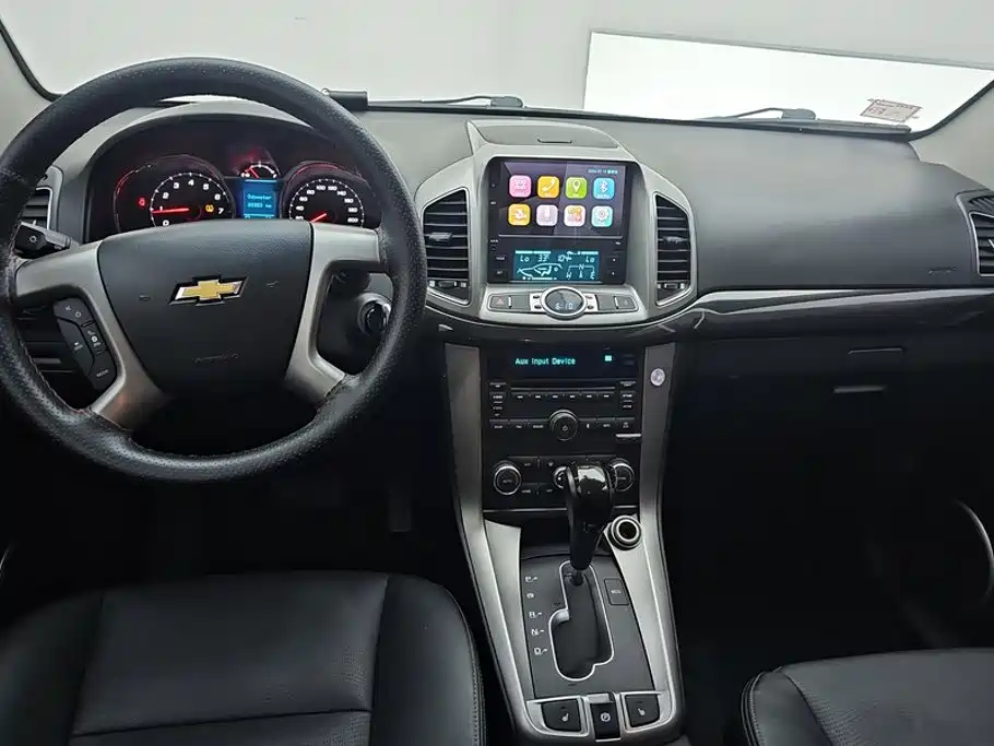 Chevrolet Captiva 2017 — фото 12