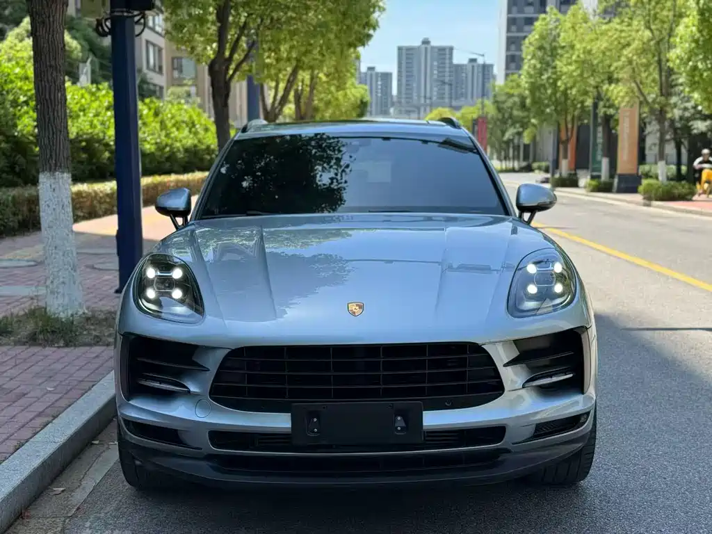 Porsche Macan 2020 — фото 2