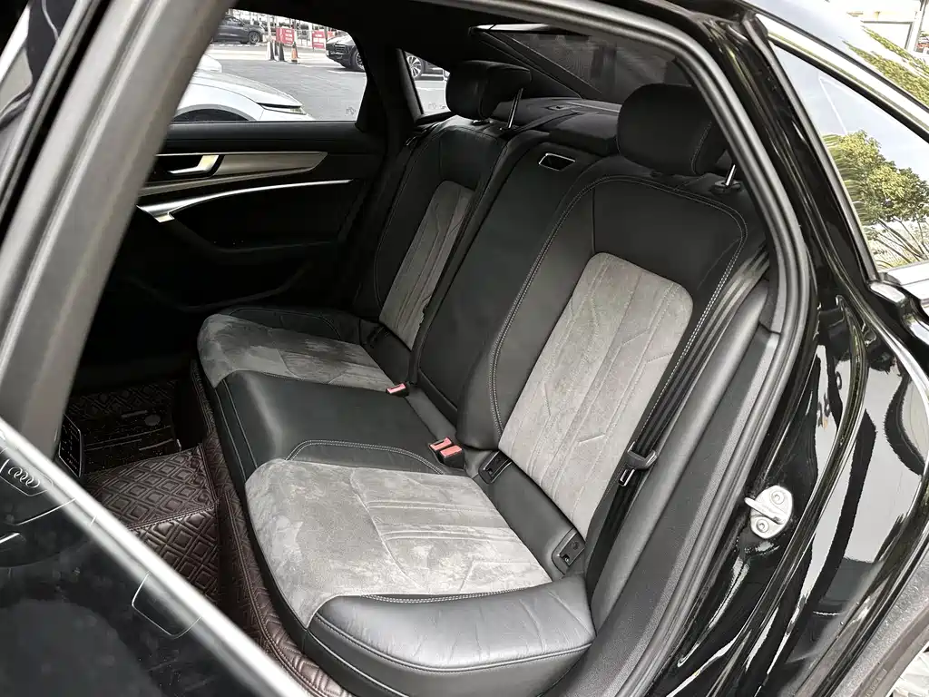 Audi A6L 2020 — фото 24