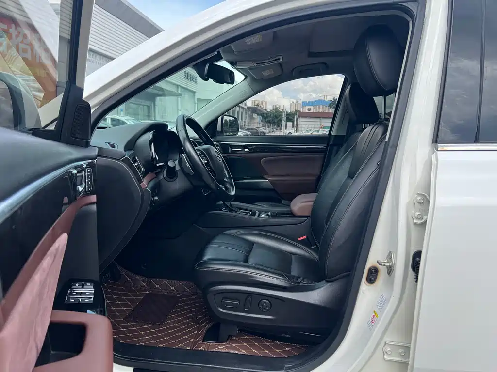 GAC Motor Trumpchi GS8 2017