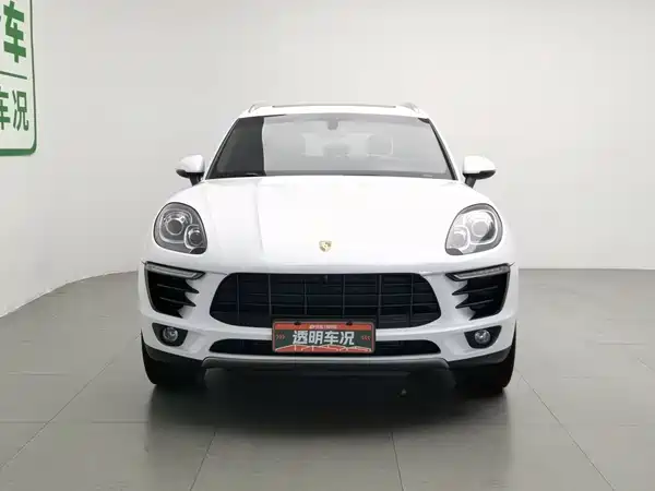 Porsche Macan 2015