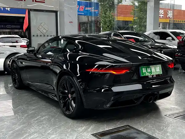 Jaguar F-TYPE 2023