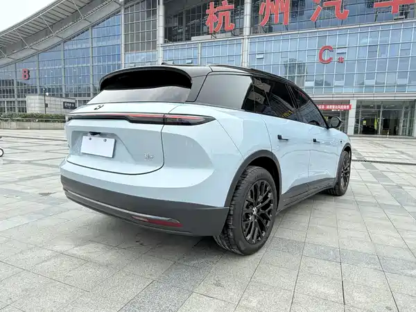 NIO ES6 2024