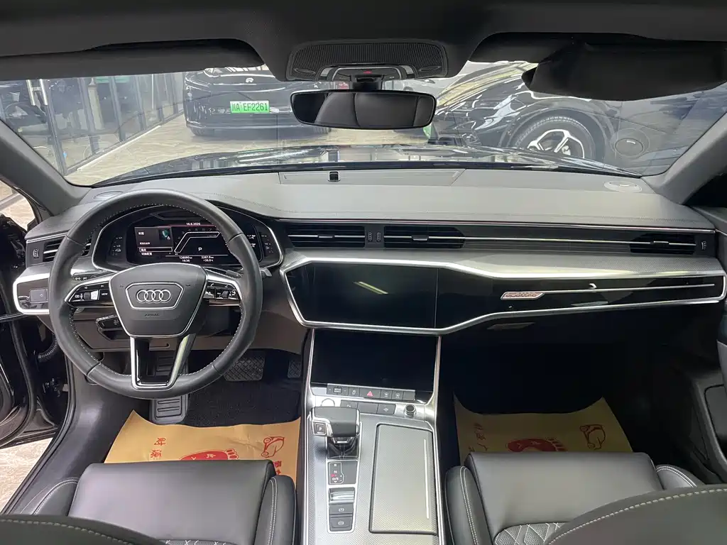 Audi A6L New Energy 2020 — фото 16