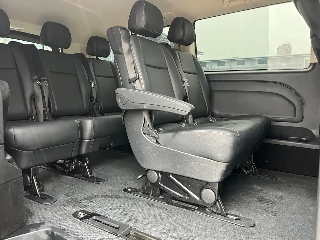 Mercedes-Benz Vito 2021 — фото 16