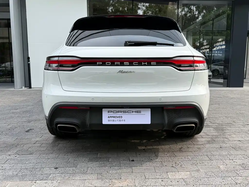 Porsche Macan 2022