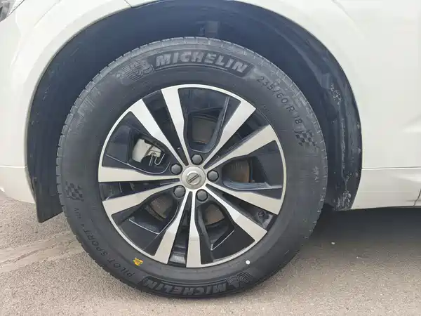 Volvo XC60 2024