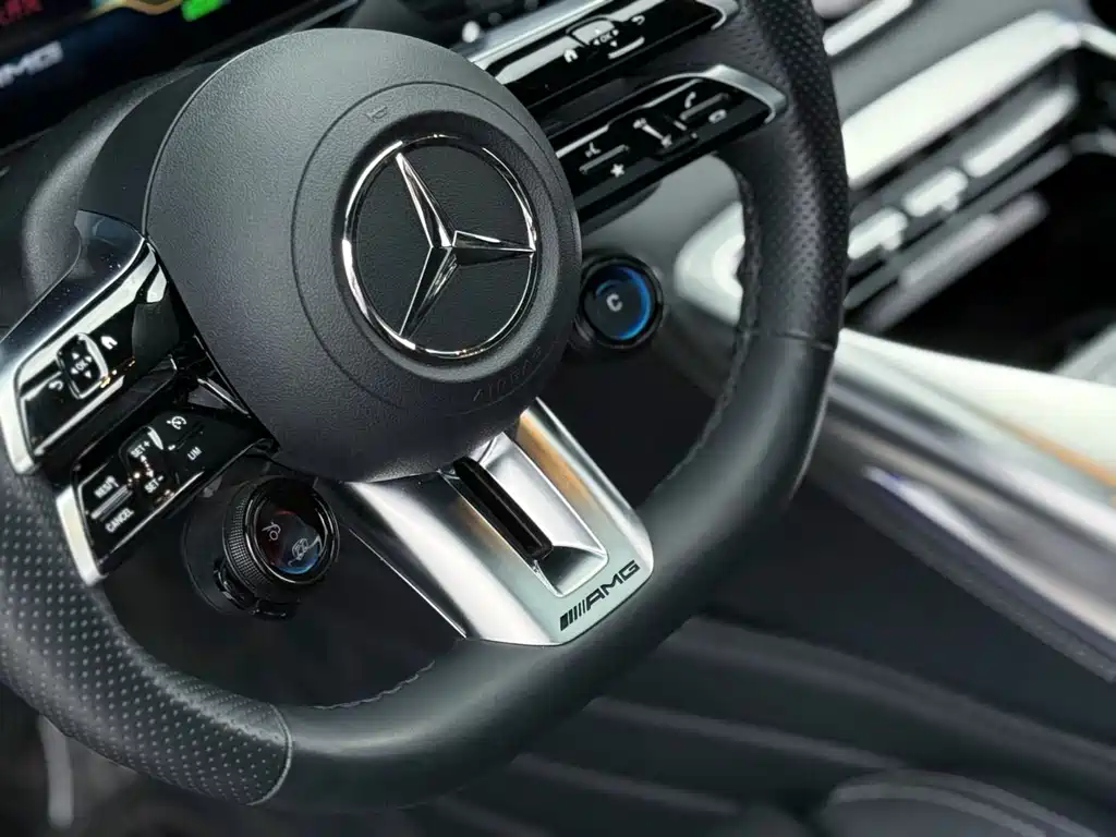 Mercedes-Benz AMG GT 2024 — фото 30