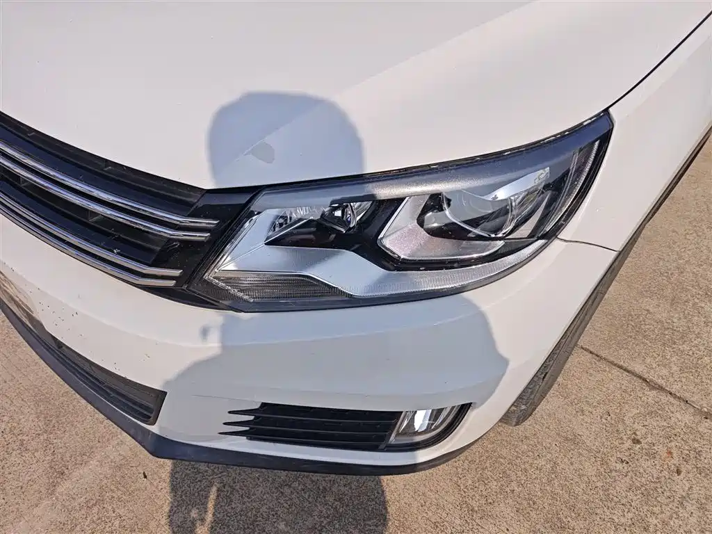 Volkswagen Tiguan 2018 — фото 18
