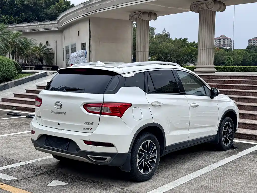 GAC Motor Trumpchi GS4 2017 — фото 11