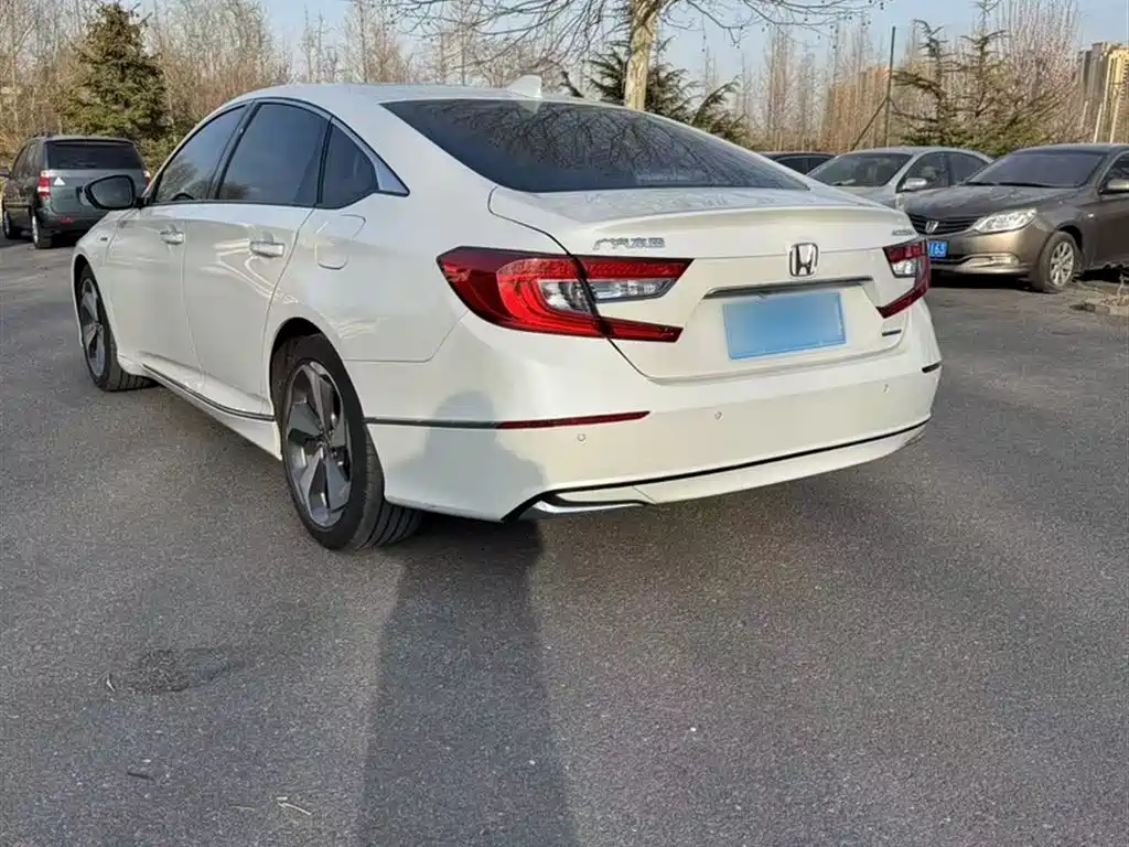 Honda Accord 2020 — фото 5