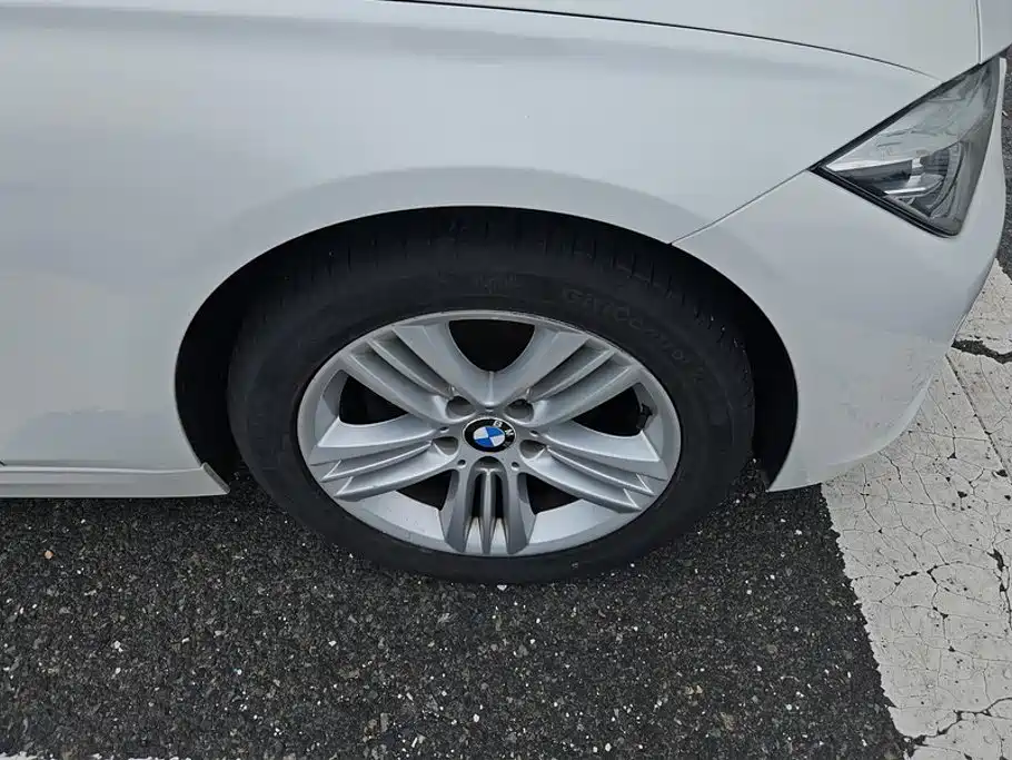 BMW 3 Series 2016