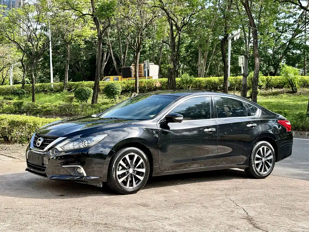 Nissan Teana 2018 — фото 1