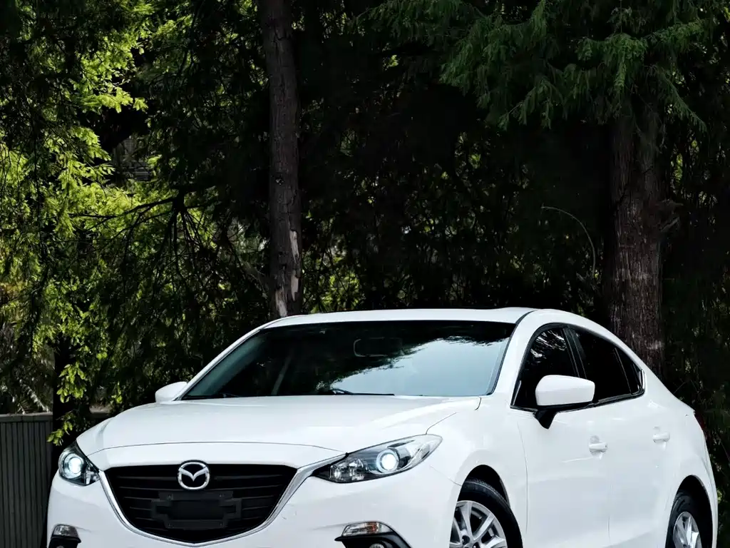 Mazda 3 Angkesela 2016