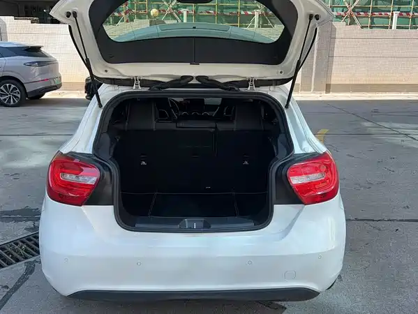 Mercedes-Benz A-Class 2015