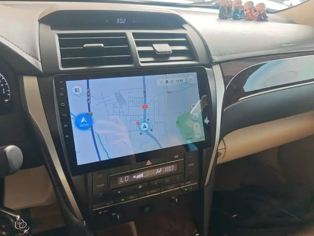 Toyota Camry 2017 — фото 13