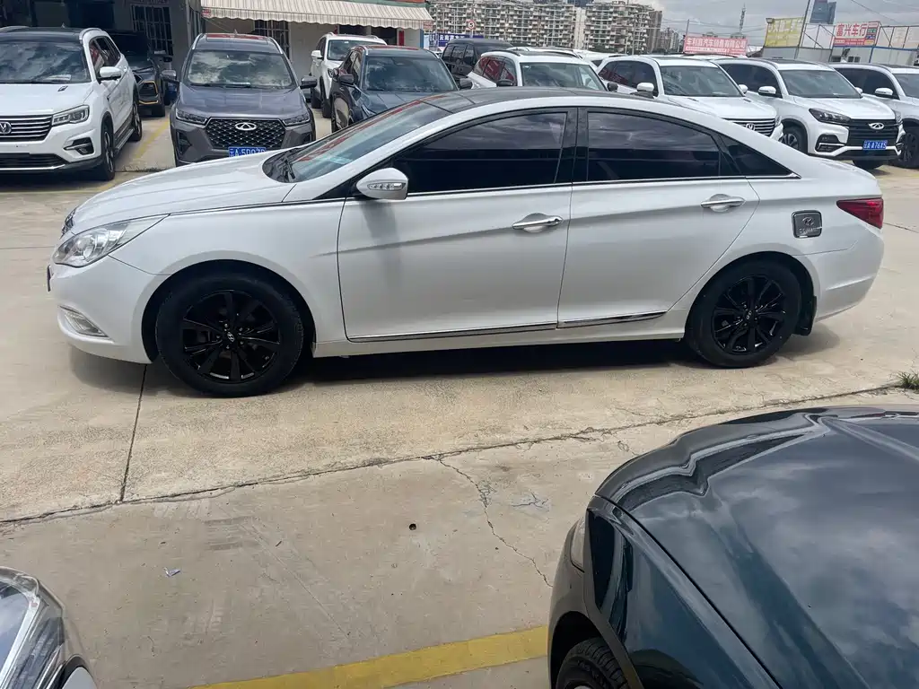 Hyundai Sonata 2015 — фото 8