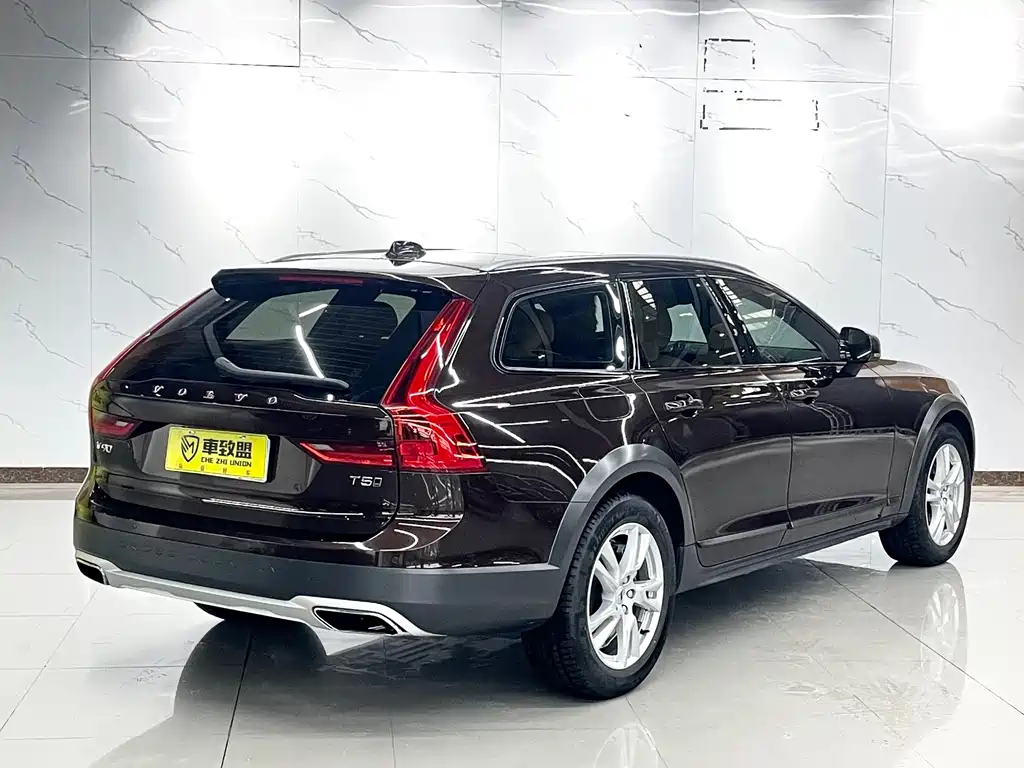 Volvo V90 2019 — фото 4