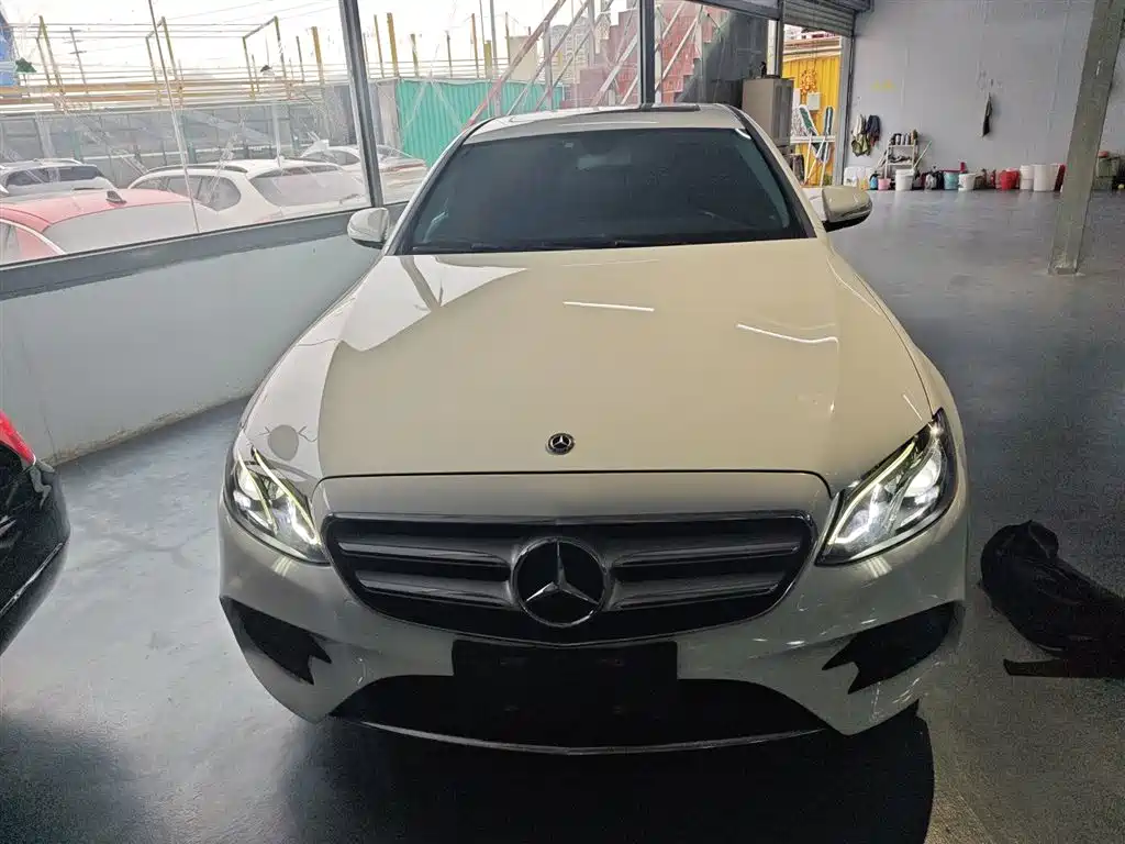 Mercedes-Benz E-Class 2018 — фото 3