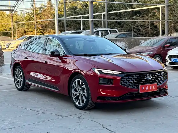 Ford Mondeo 2025